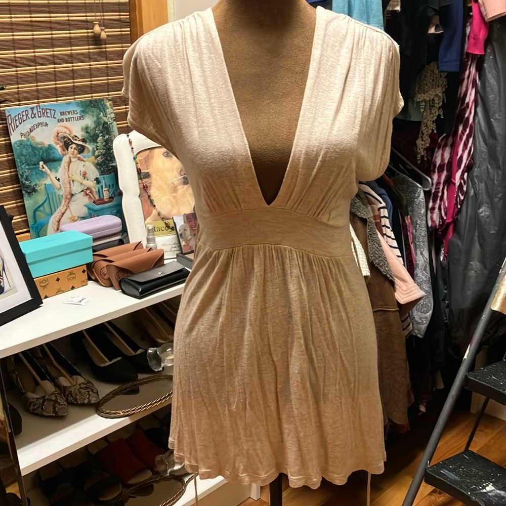 Size 6 Forever women’s top